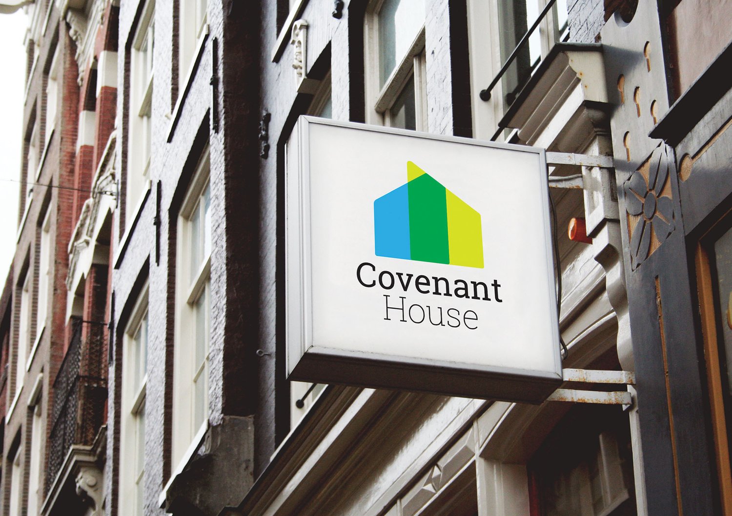 Covenant House Outdoors Signage 
